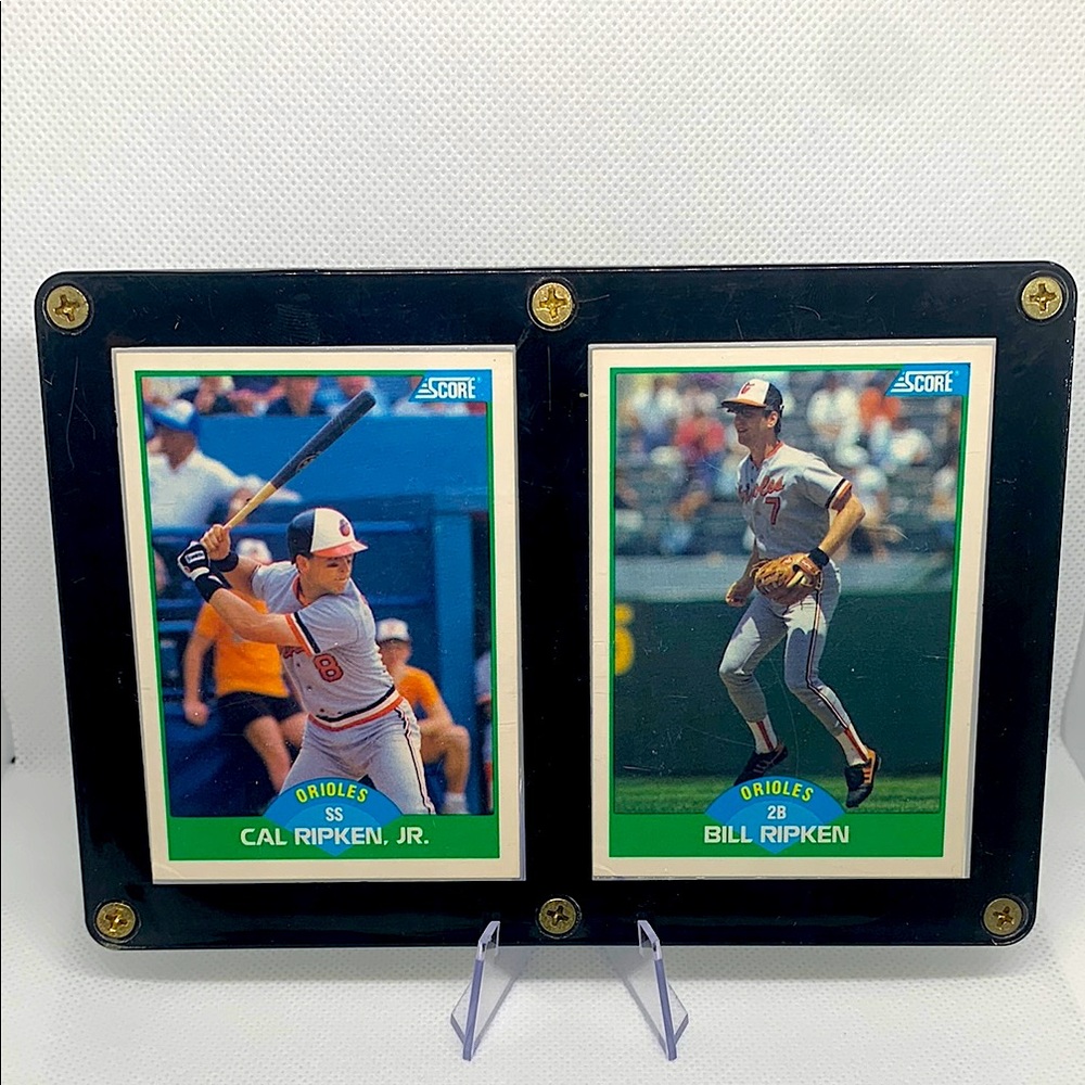 Cal Ripken Jr & Billy Ripken 1989 Topps MLB Cards Perfect Condition In Display!